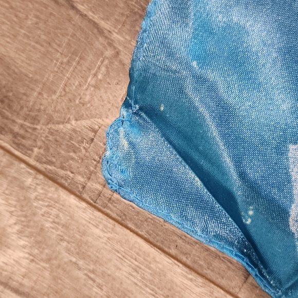 Billy Mills 2018 Olympic Tribute Scarf‎ in Native American Motif - Picture 9 of 10